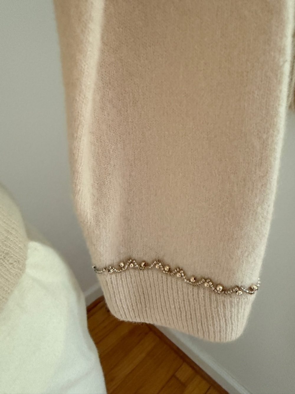 Embroidered Pearl-Button Crewneck Sweater - Picture 5 of 9